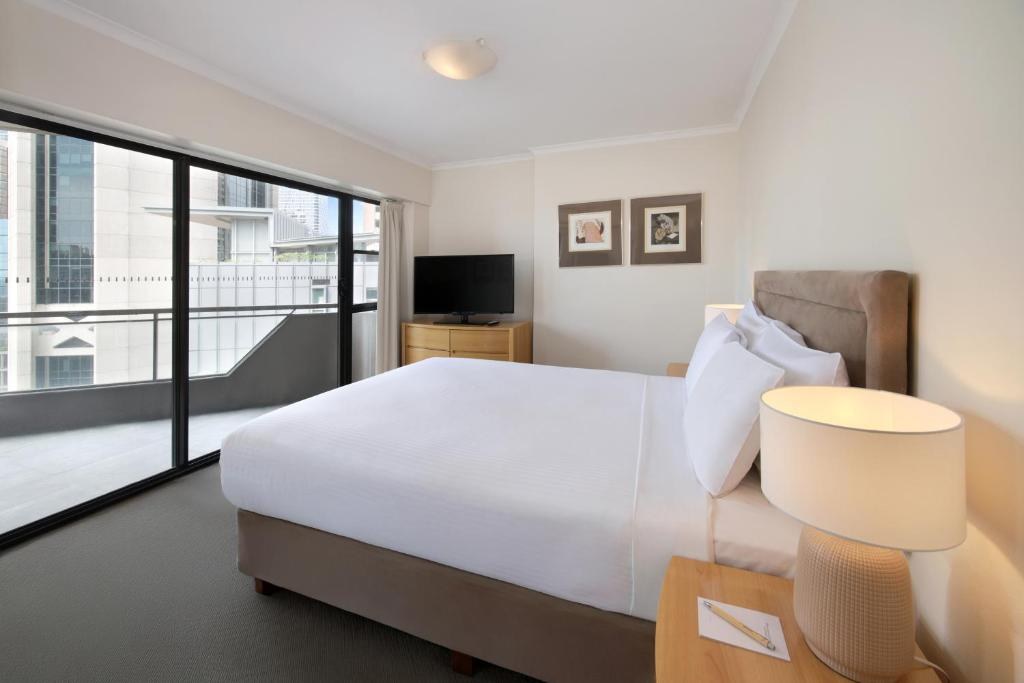 THE YORK BY SWISS-BELHOTEL photo 1