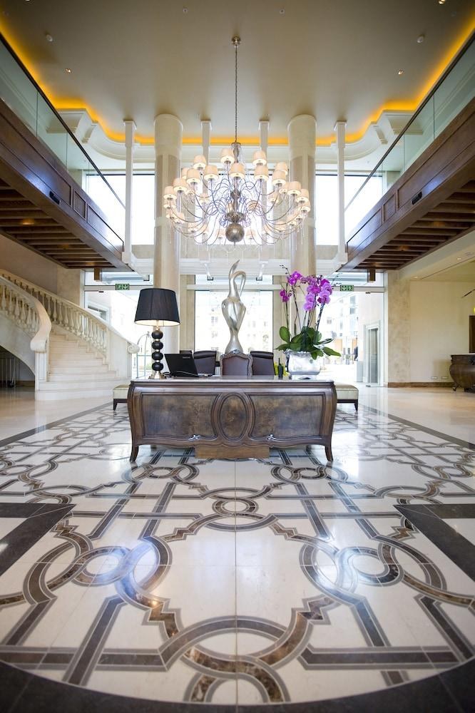SOUTHERN SUN MONTECASINO photo 2