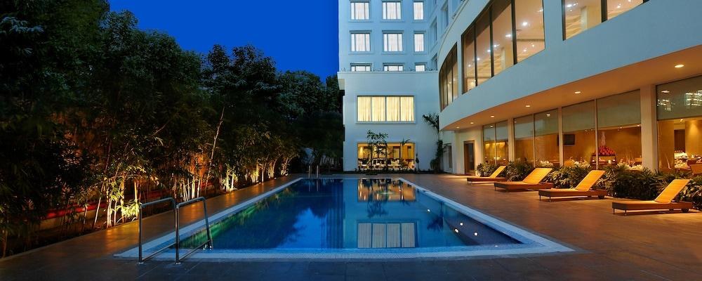FORTUNE SELECT PALMS photo 4