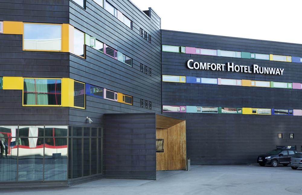 COMFORT HOTEL RUNWAY photo 4