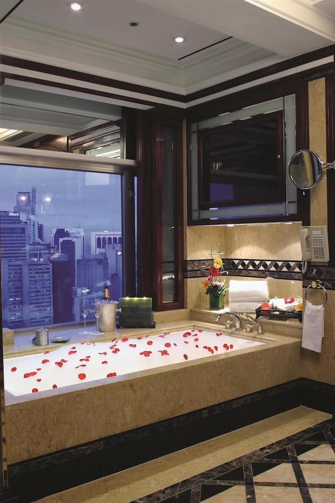 MAKATI SHANGRI LA MANILA photo 2