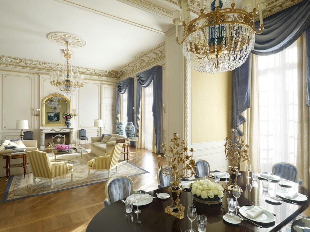 SHANGRI-LA PARIS photo 3