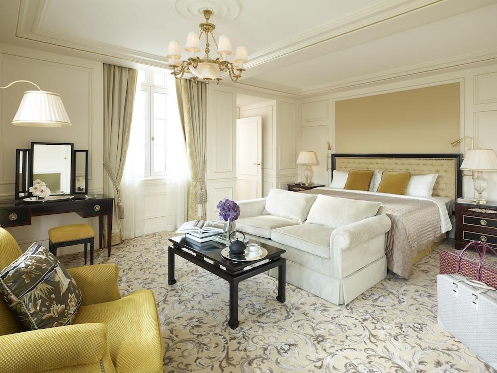 SHANGRI-LA PARIS photo 4