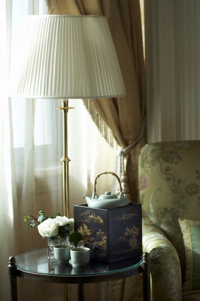 RITZ-CARLTON photo 2