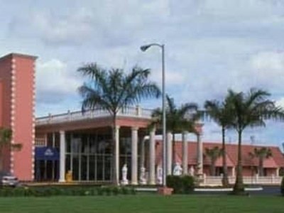 ROMA GOLDEN GLADES photo 1