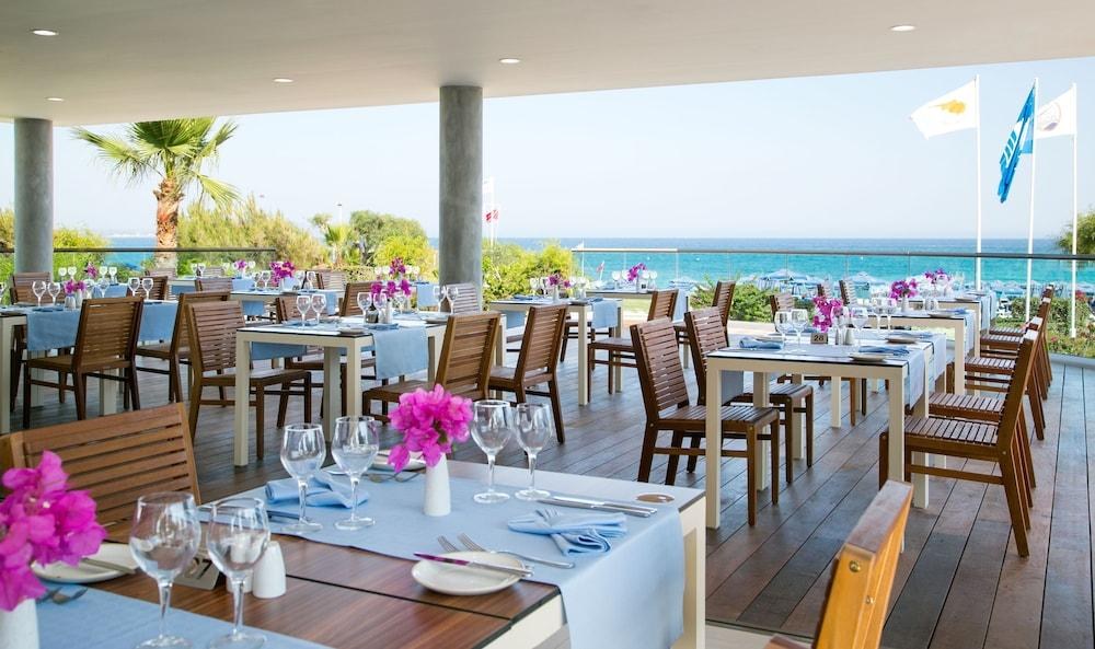 ASTERIAS BEACH (SIDE SEA VIEW) photo 2