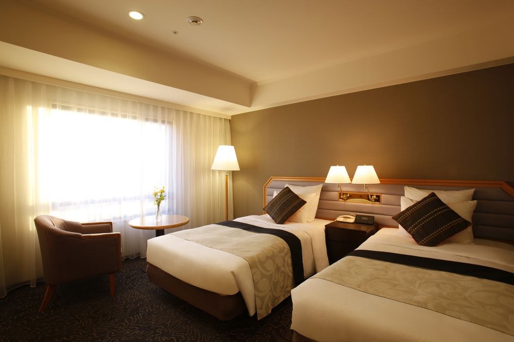 ANA CROWNE PLAZA OKINAWA HARBORVIEW