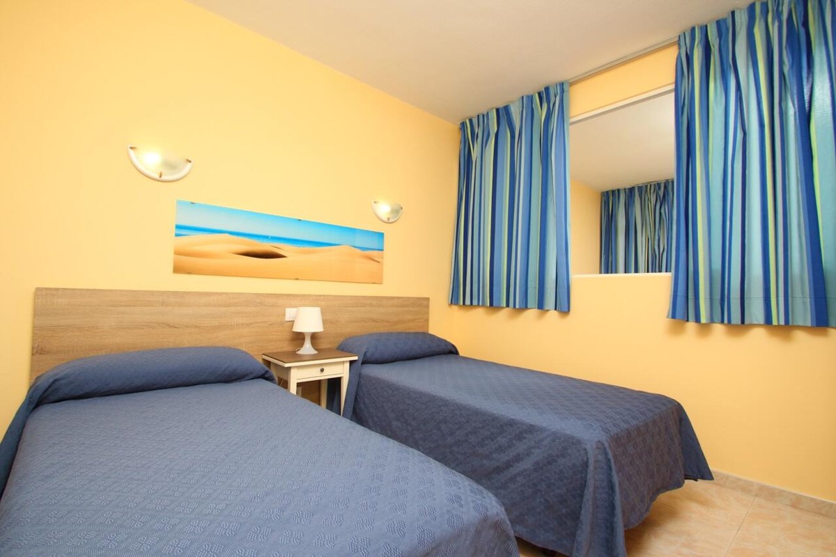 APARTAMENTOS STRELITZIAS photo 1