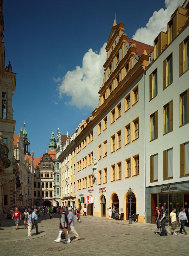 THE HYPERION HOTEL DRESDEN AM SCHLOSS photo 3