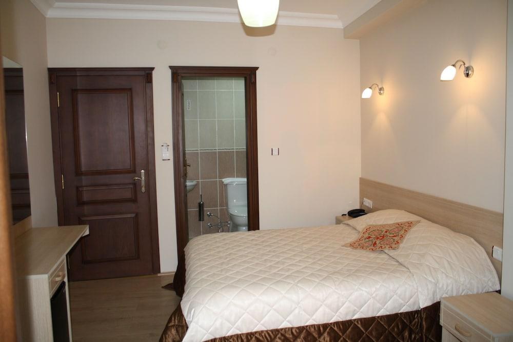 ART CITY HOTEL ISTANBUL photo 2