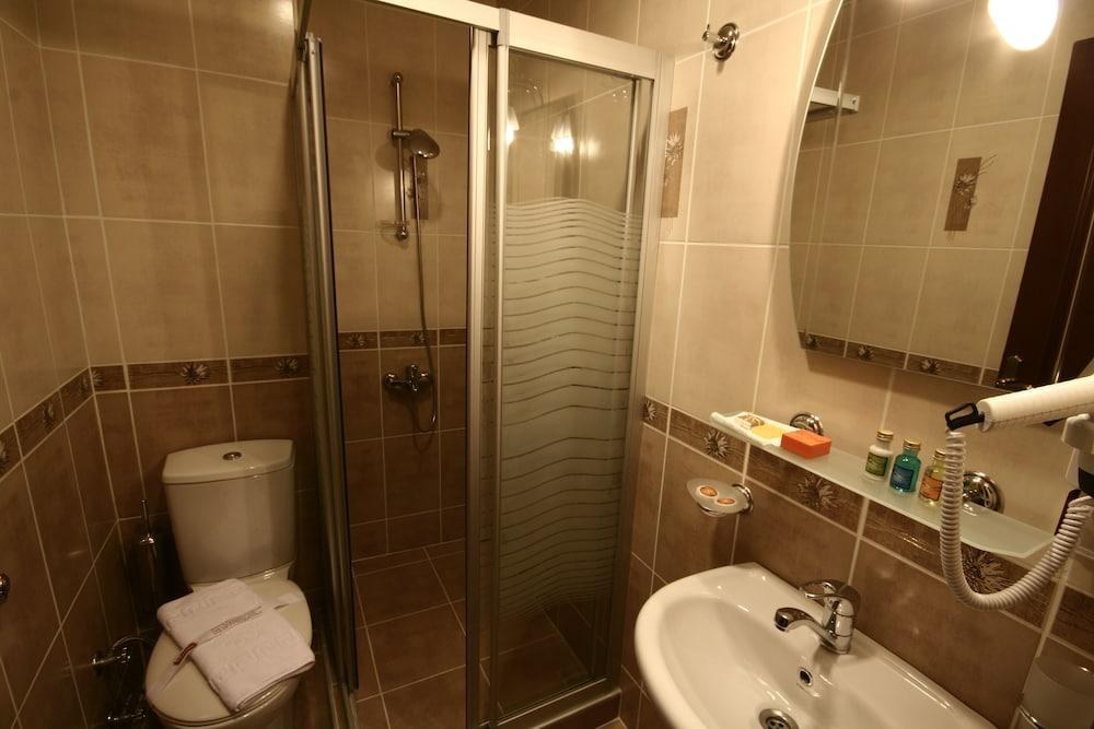 ART CITY HOTEL ISTANBUL photo 3