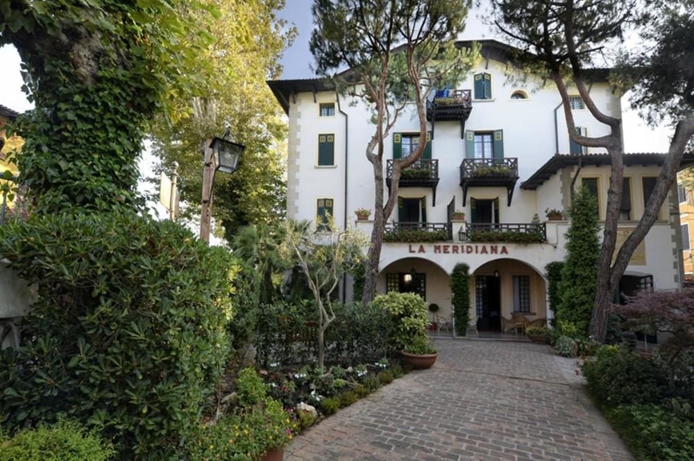 HOTEL LA MERIDIANA
