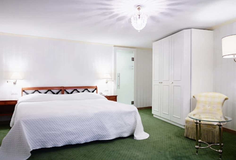 HOTEL WILDEN MANN photo 3
