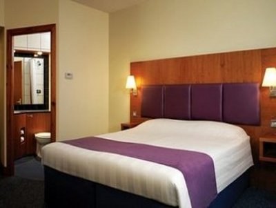 Premier Inn Premier Inn Glasgow City - George Square photo 1