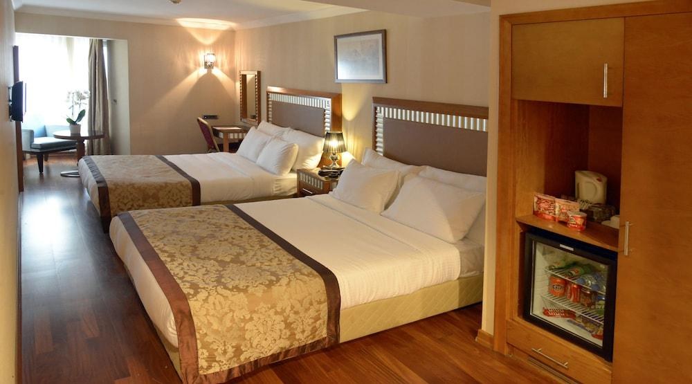 NOVA PLAZA PARK HOTEL photo 3