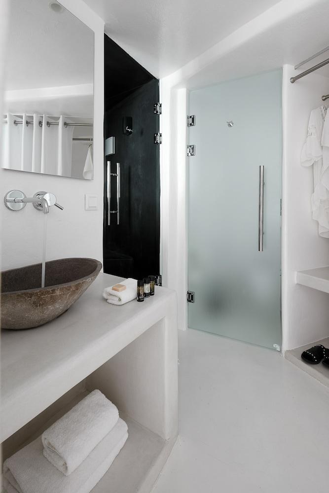 DANA VILLAS & INFINITY SUITES photo 3