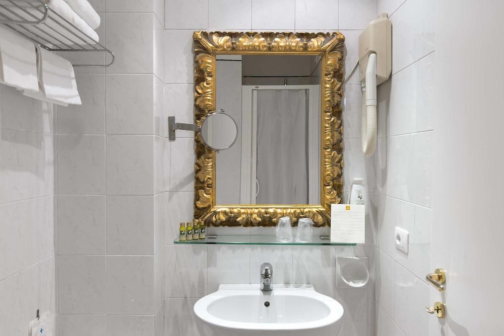 MACHIAVELLI PALACE photo 2