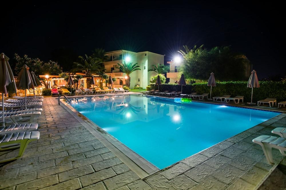 MELITON HOTEL photo 3
