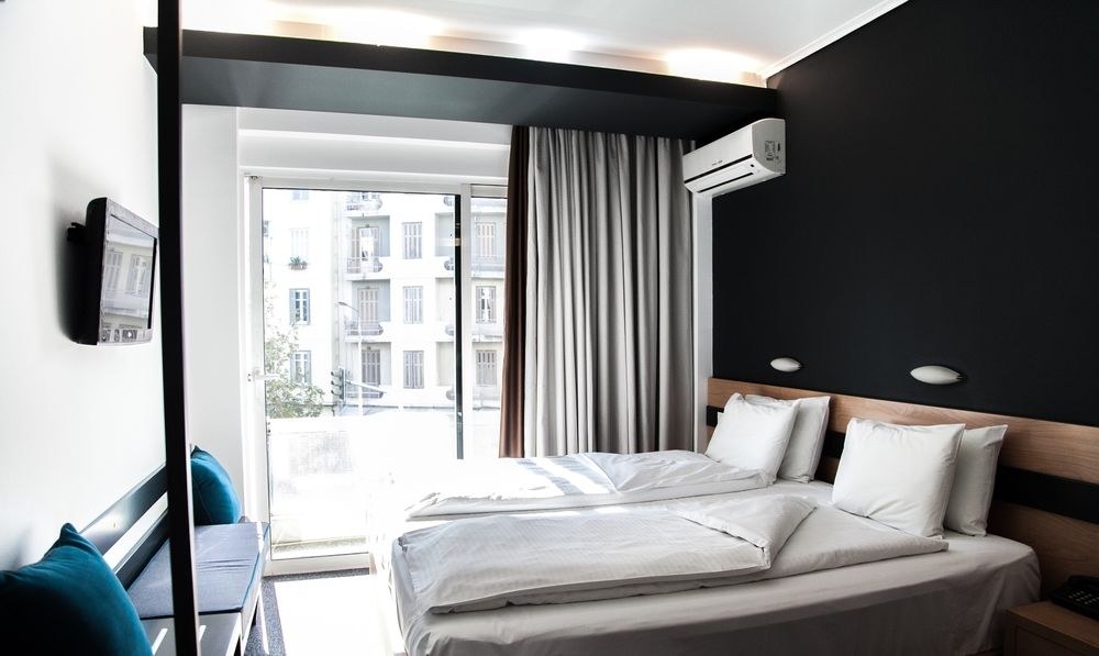 PARK HOTEL photo 1