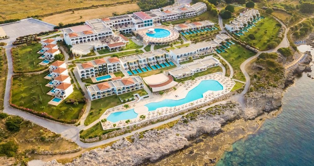 KRESTEN ROYAL EUPHORIA RESORT photo 2