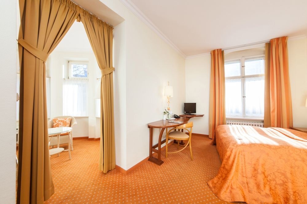 Hotel Kronprinz Berlin photo 2