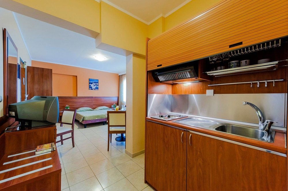 ESMERALDA HOTEL