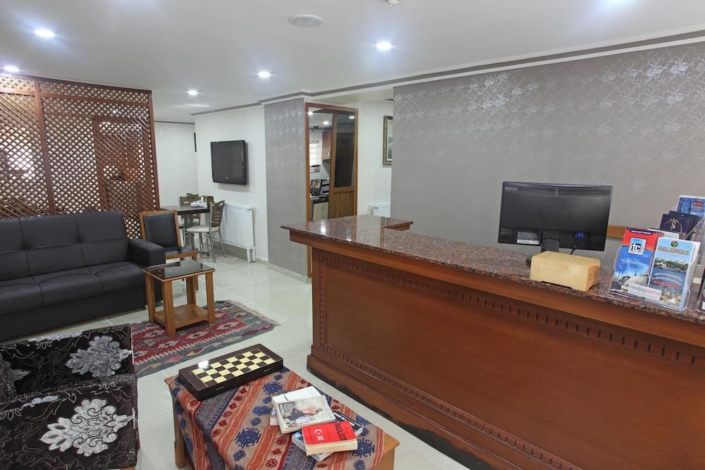 NEW HOUSE photo 3