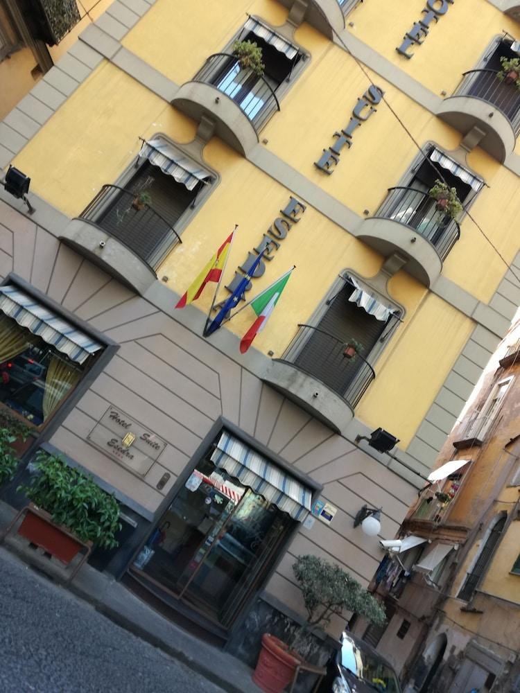 Hotel Suite Ares