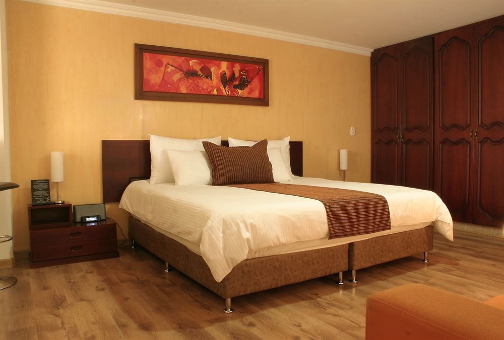 LUXOR PLAZA HOTEL photo 1