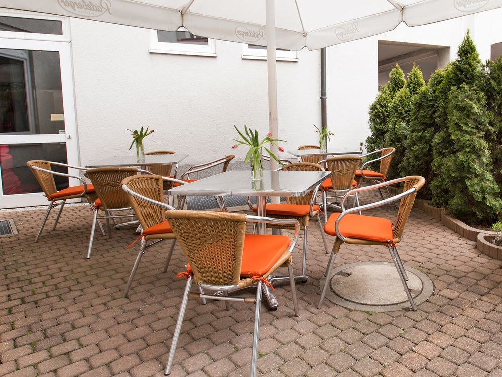 DORMERO HOTEL DRESDEN AIRPORT