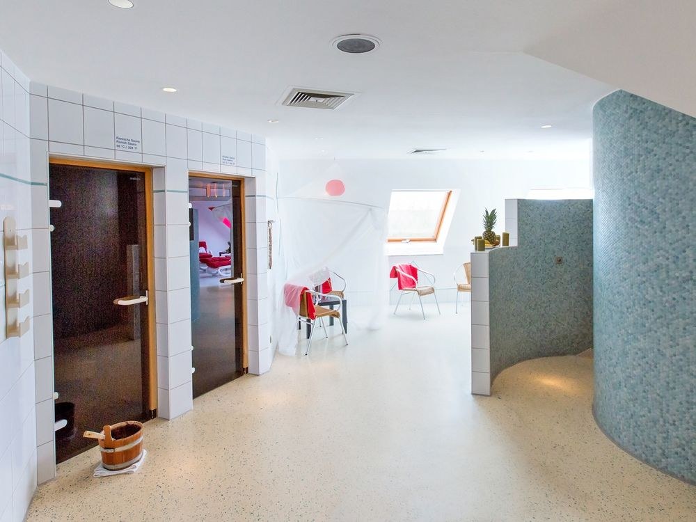 DORMERO HOTEL DRESDEN AIRPORT photo 1