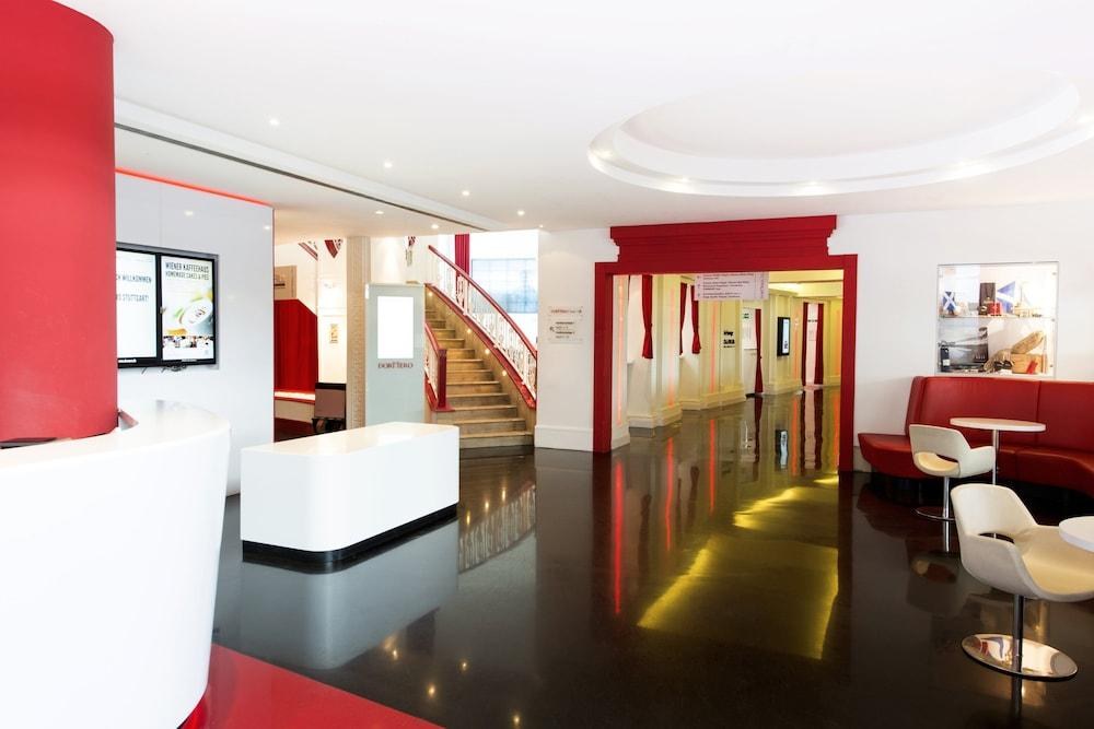 DORMERO HOTEL STUTTGART photo 2