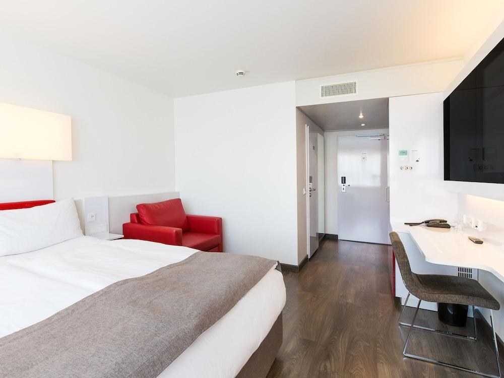 DORMERO HOTEL STUTTGART photo 3