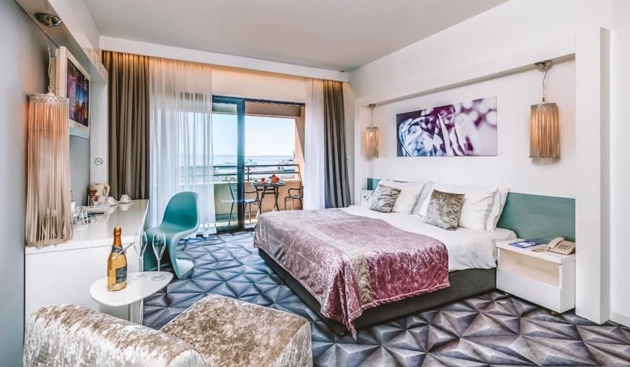 BOUTIQUE HOTEL LUXE photo 2