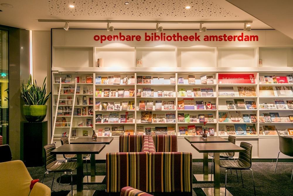 DoubleTree by Hilton Amsterdam Centraal Station photo 4