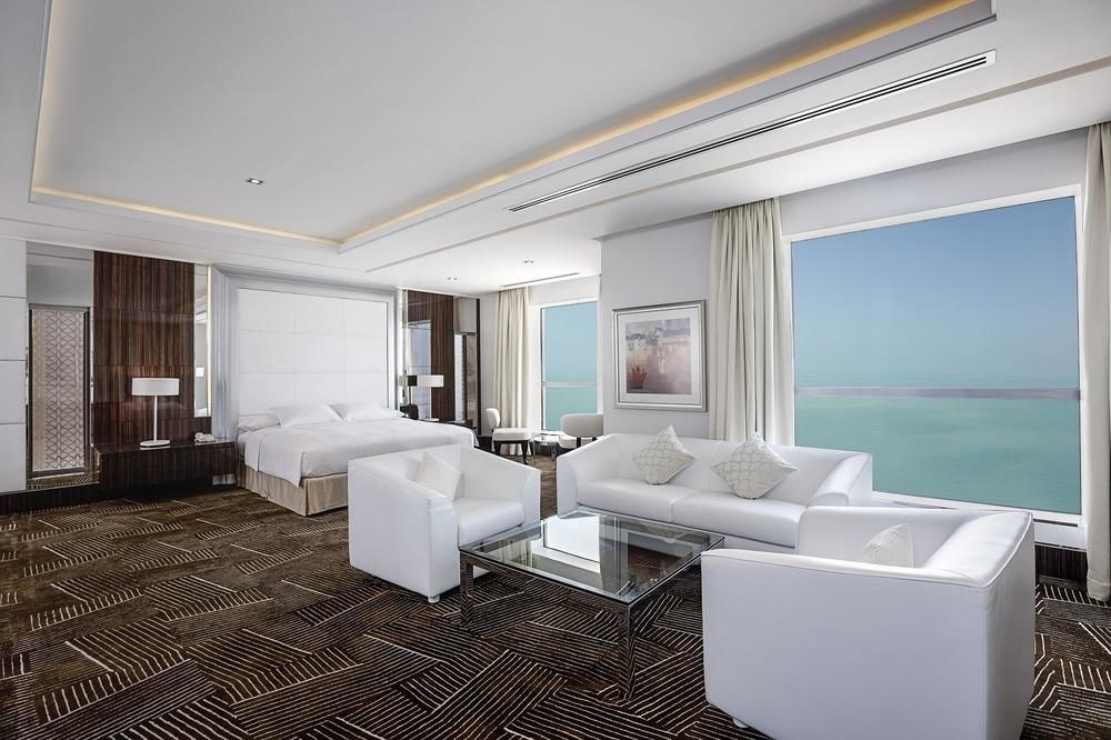 Hilton Dubai The Walk photo 1