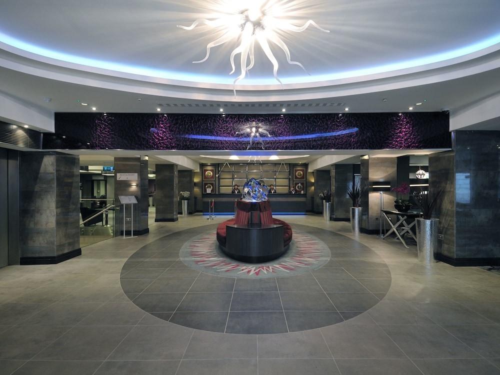 DoubleTree by Hilton London - West End photo 4