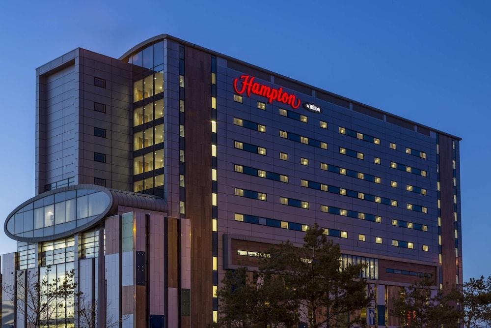 Hampton by Hilton Liverpool/John Lennon Airport photo 2