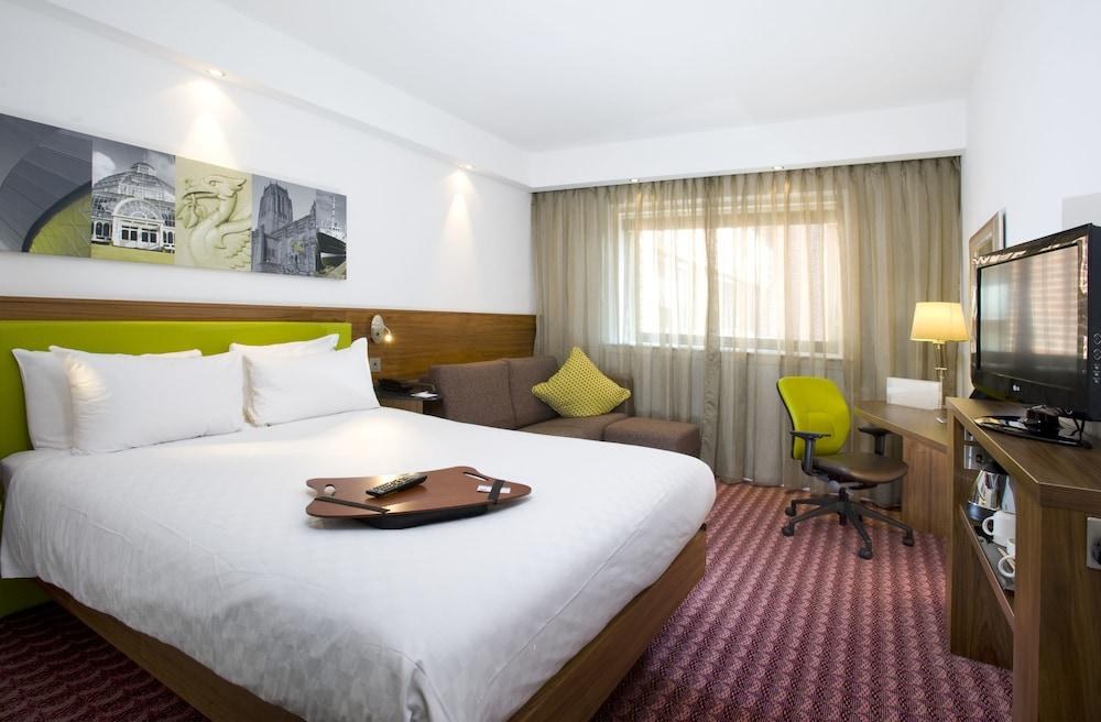 Hampton by Hilton Liverpool City Centre photo 4