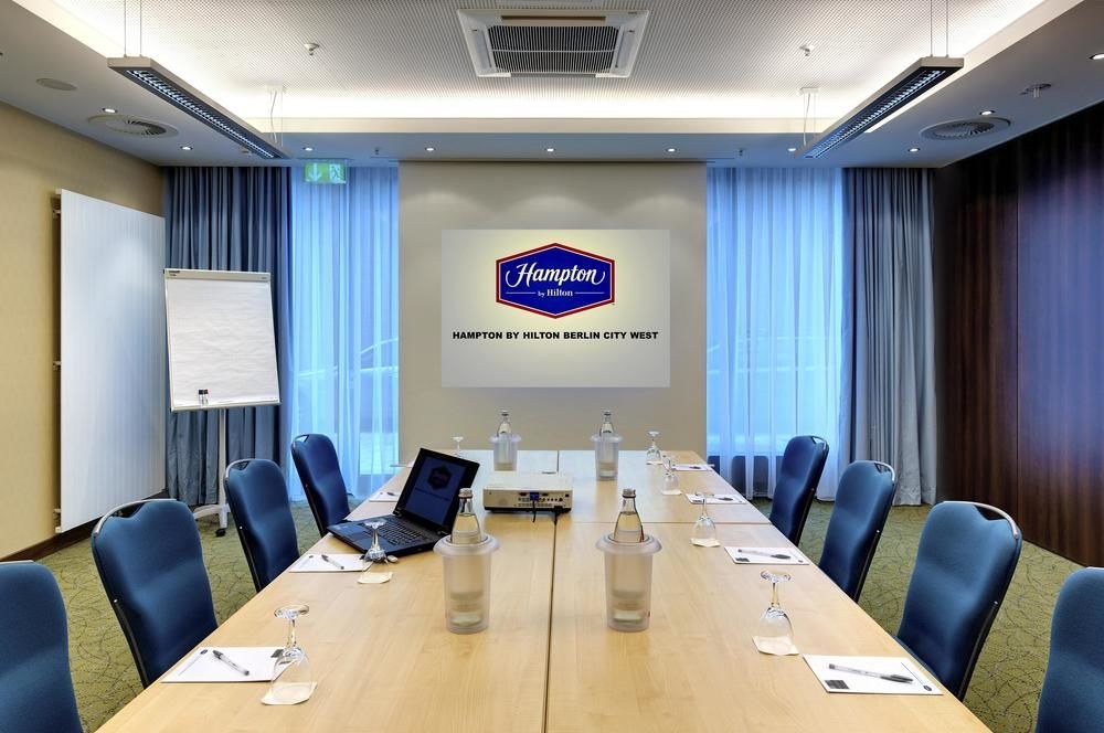 Hampton by Hilton Berlin City West photo 1