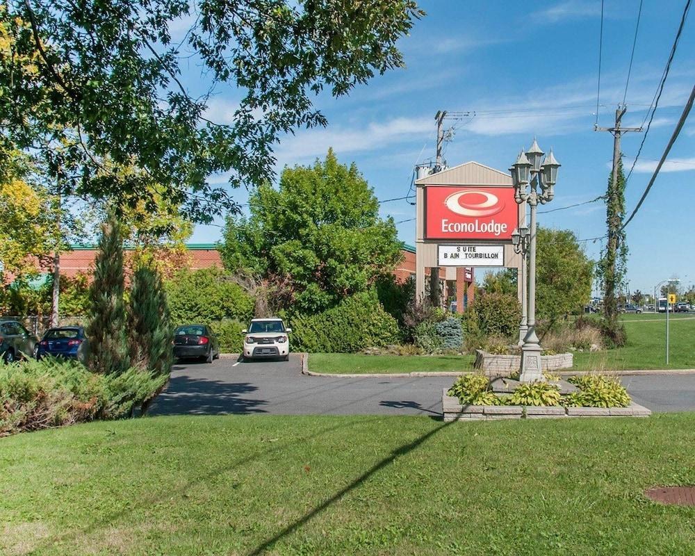 ECONO LODGE photo 3