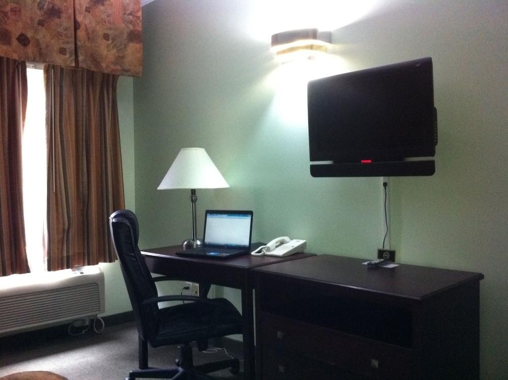 ECONO LODGE photo 4