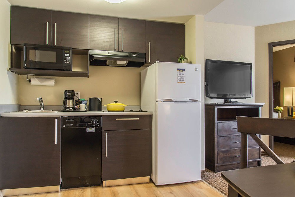 MainStay Suites Winnipeg photo 1