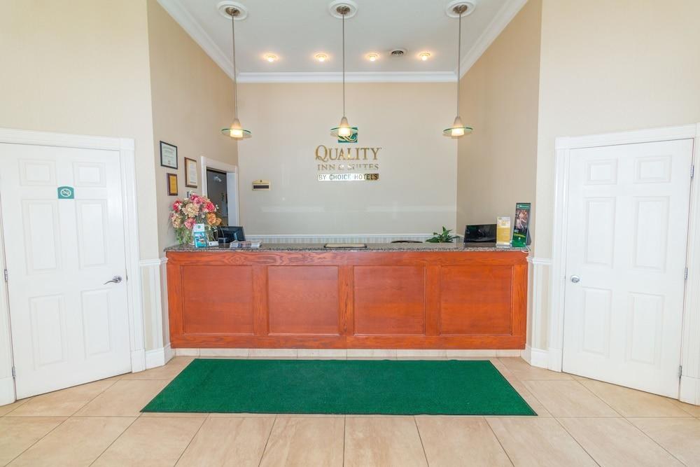 Quality Inn and Suites 1000 Islands Gananoque photo 4