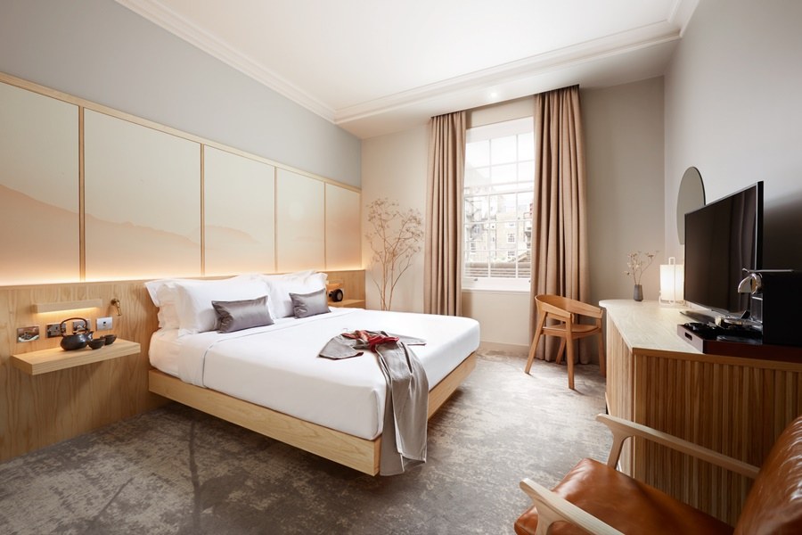 THE PRINCE AKATOKI LONDON