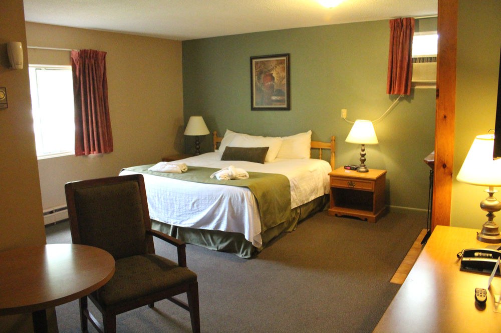 Colonial Resort-1000 Islands photo 1