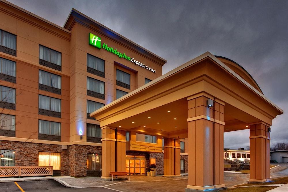 HOLIDAY INN EXPRESS HOTEL & SUITES KINGSTON photo 2