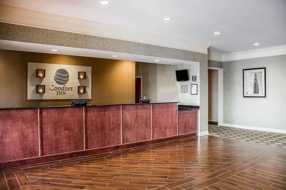 COMFORT INN HUNTSVILLE NEAR UNIVERSITY photo 4