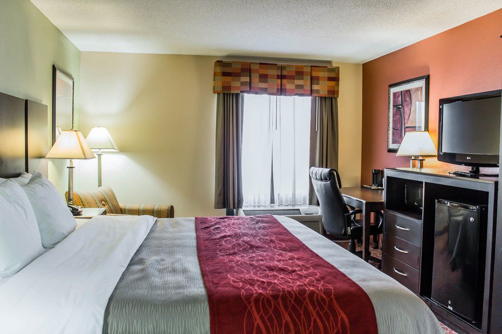 COMFORT INN