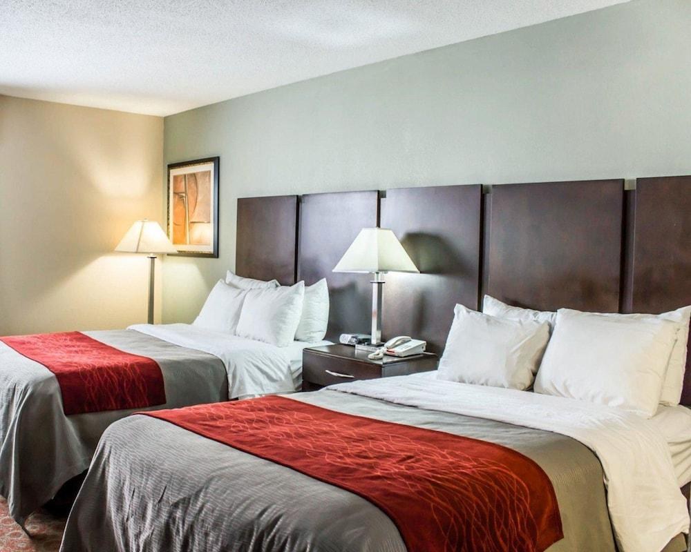 COMFORT INN photo 4